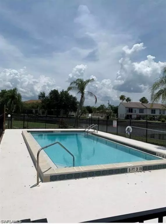 Cape Coral, FL 33990,639 SE 13th AVE #118