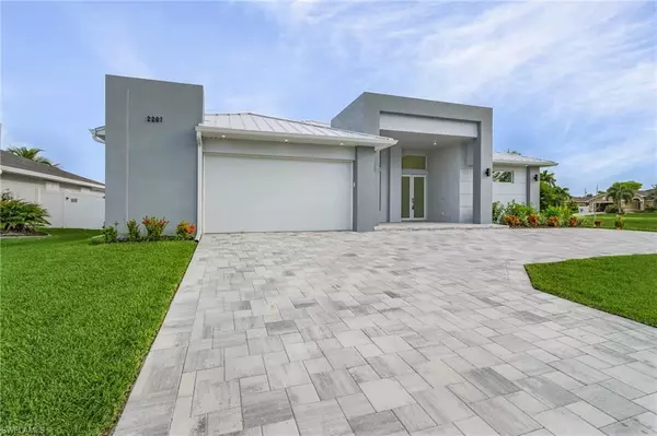 Cape Coral, FL 33914,2207 SW 32nd ST