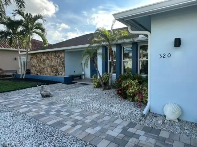 320 Hazelcrest ST, Marco Island, FL 34145