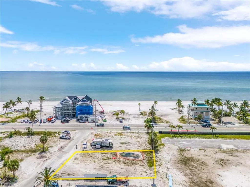 Fort Myers Beach, FL 33931,101-103 Andre Mar DR