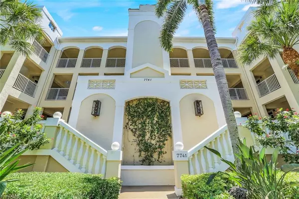 Naples, FL 34108,7741 Pebble Creek CIR #301