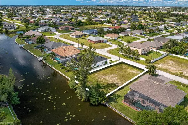 Cape Coral, FL 33914,152 SW 28th ST