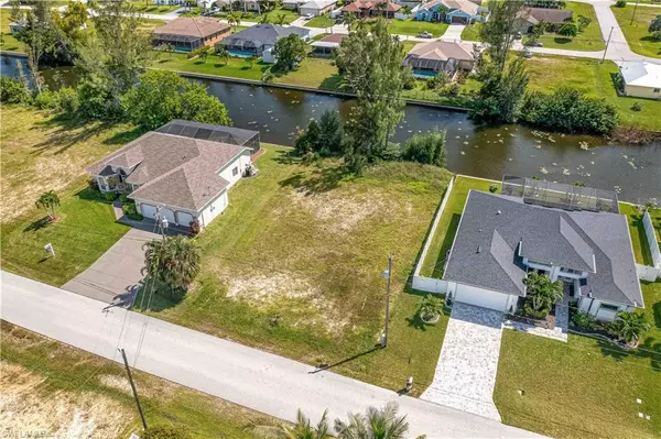 152 SW 28th ST, Cape Coral, FL 33914