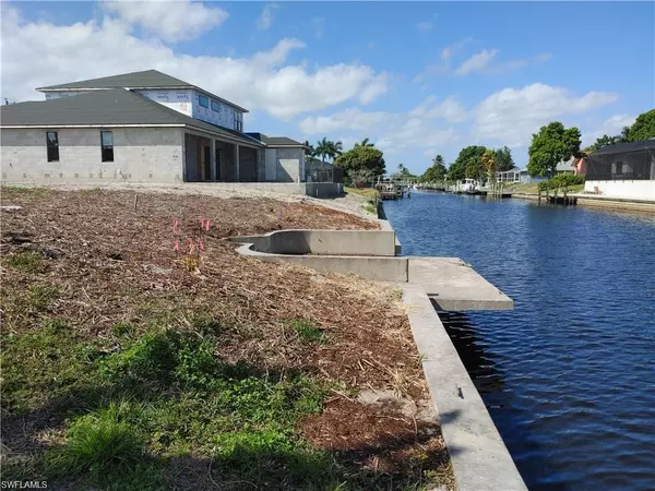 Cape Coral, FL 33990,1913 SE 14th ST