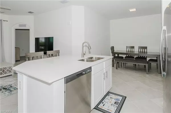 Lehigh Acres, FL 33936,18461 COPPERHEAD CT N #431