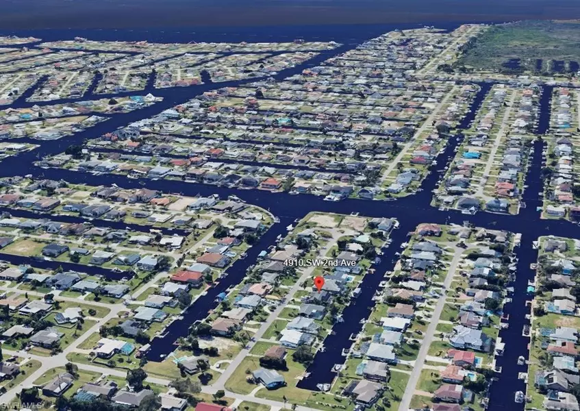 4910 SW 2nd AVE, Cape Coral, FL 33914