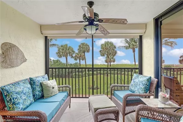 Naples, FL 34108,10475 Gulf Shore DR #114