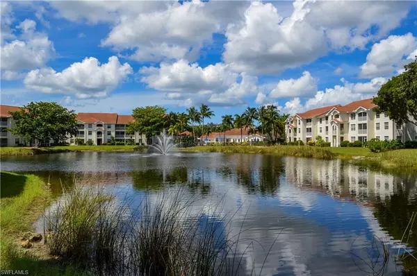 Naples, FL 34109,4700 Saint Croix LN #316