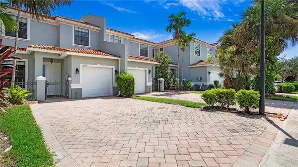 Naples, FL 34119,15426 Summit Place CIR