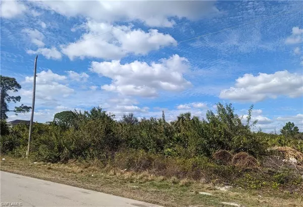 Lehigh Acres, FL 33974,841 Theodore Vail ST E