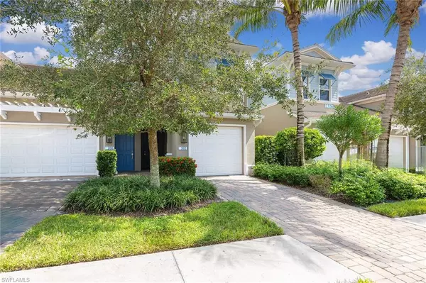 2326 Sawyers Hill RD #202, Naples, FL 34120