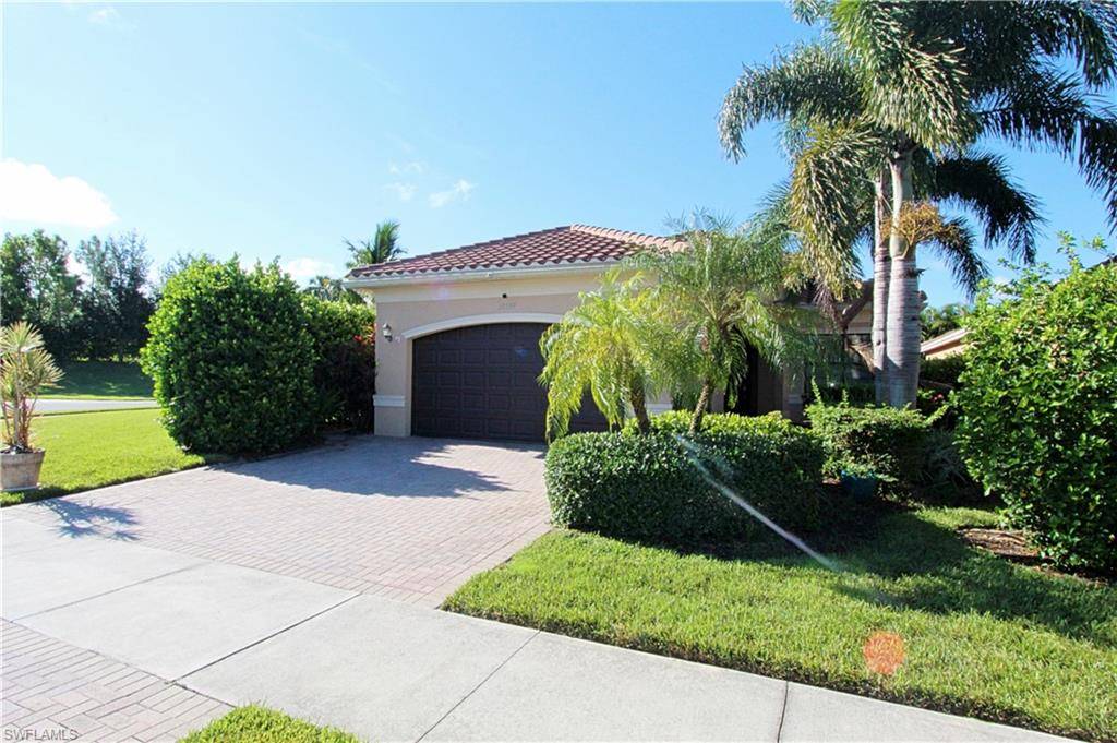 11599 Meadowrun CIR, Fort Myers, FL 33913