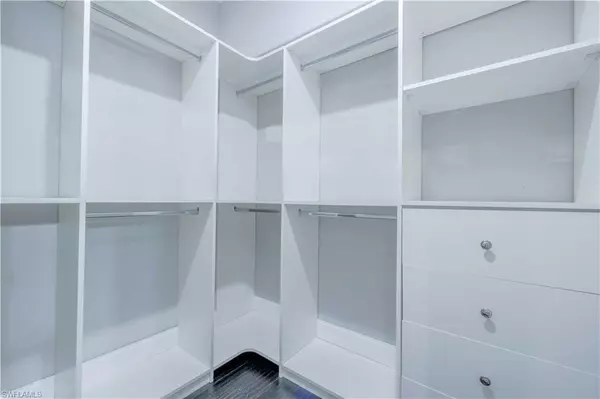 Estero, FL 33928,20730 Groveline CT