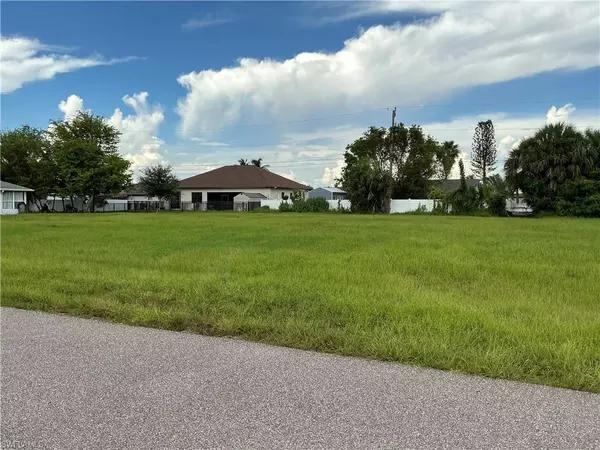 Cape Coral, FL 33991,613 SW 11th PL