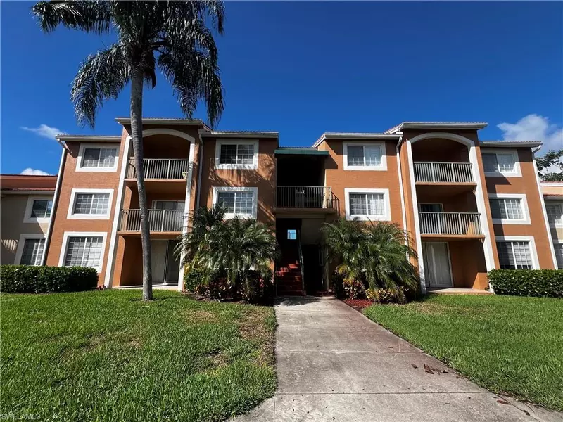 1265 Wildwood Lakes BLVD #3-303, Naples, FL 34104