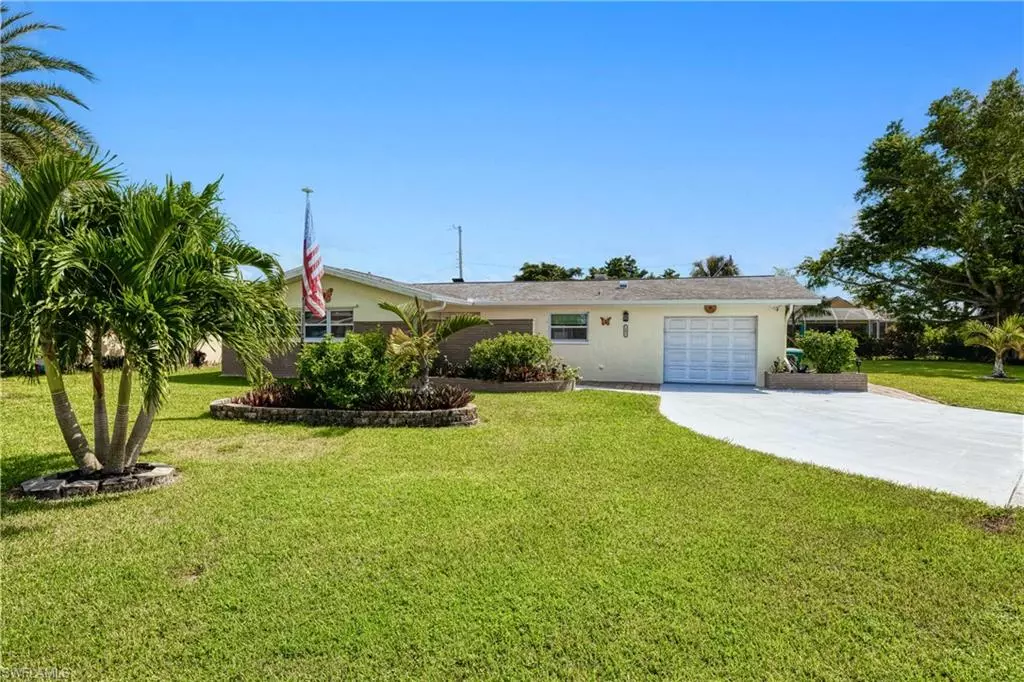 Cape Coral, FL 33904,202 SE 46th LN