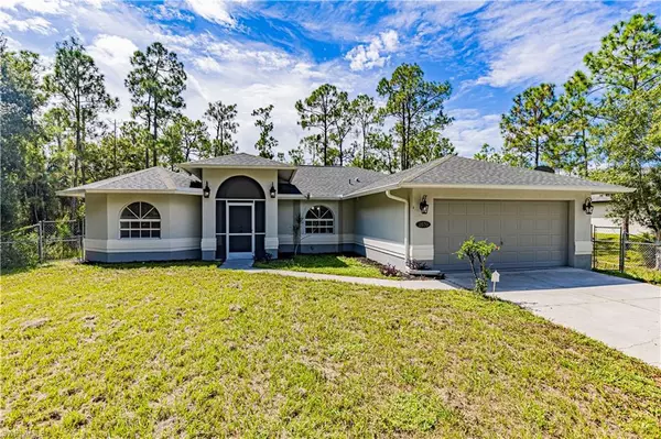 2570 50th AVE NE, Naples, FL 34120