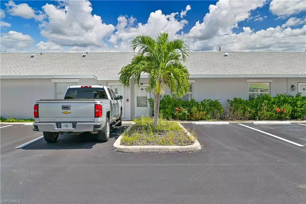 Cape Coral, FL 33914,4513 SW 8th CT #111