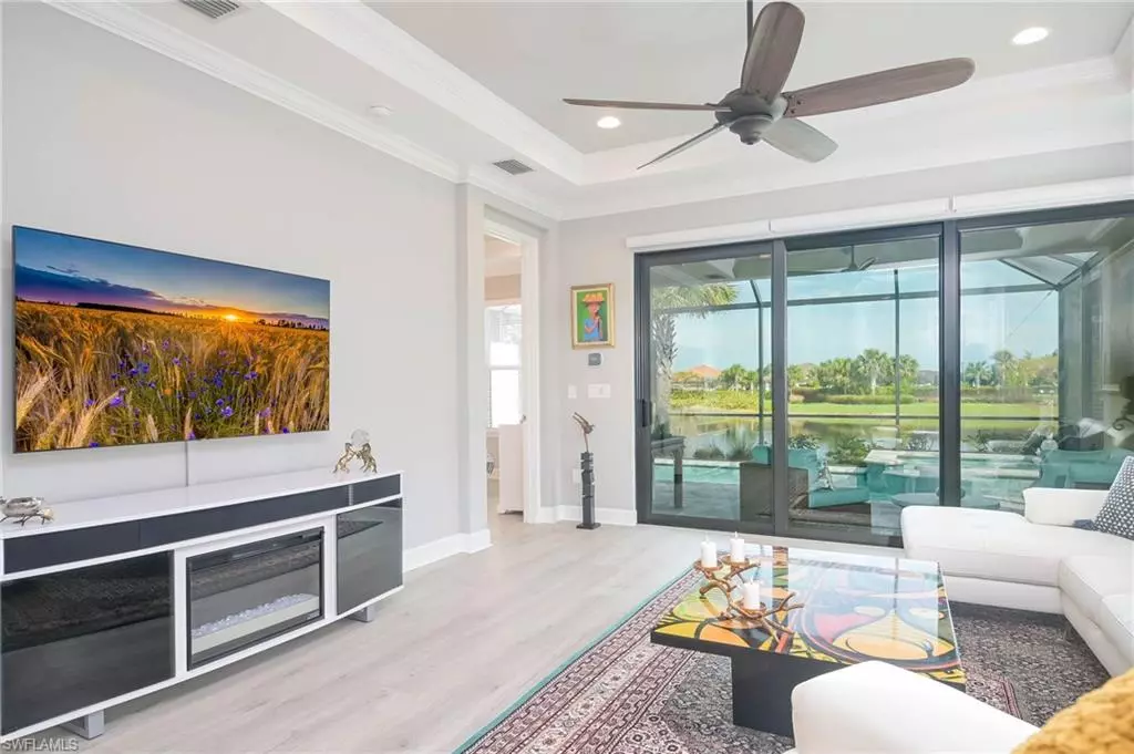 Naples, FL 34114,8013 Calle Canovas CT