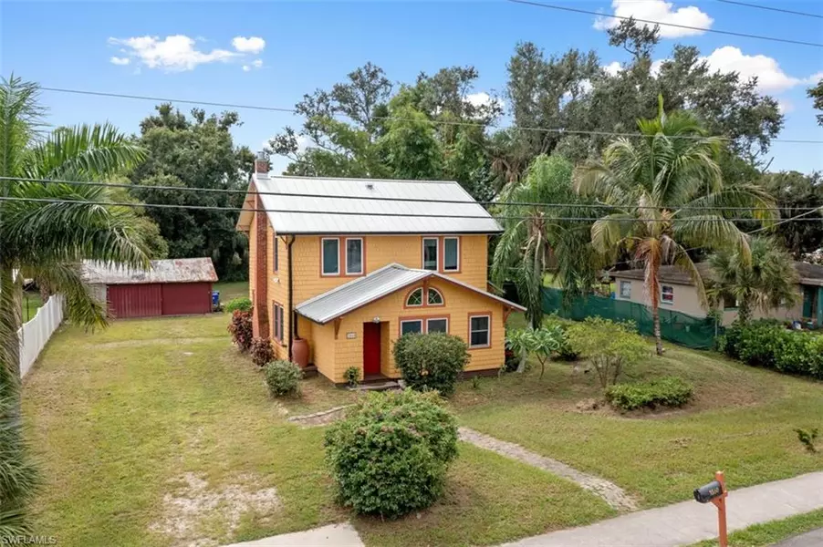 3560 Edgewood AVE, Fort Myers, FL 33916