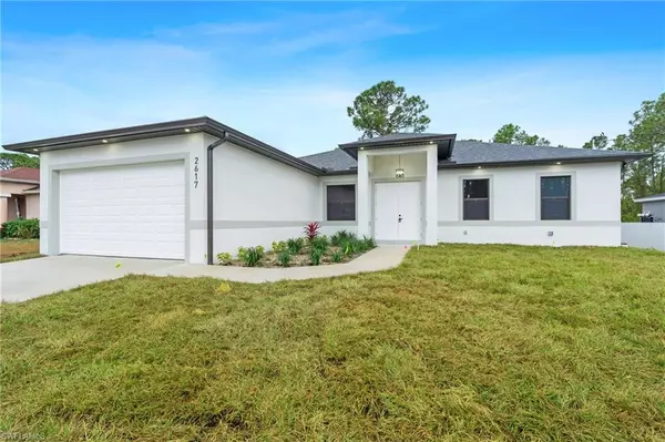 2617 19th ST W, Lehigh Acres, FL 33971