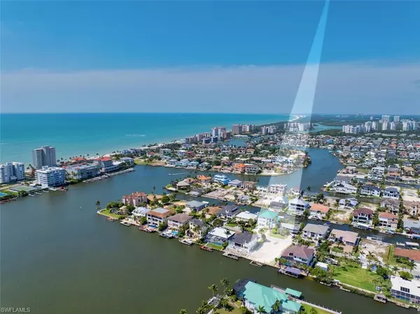 Naples, FL 34108,348 Lagoon AVE