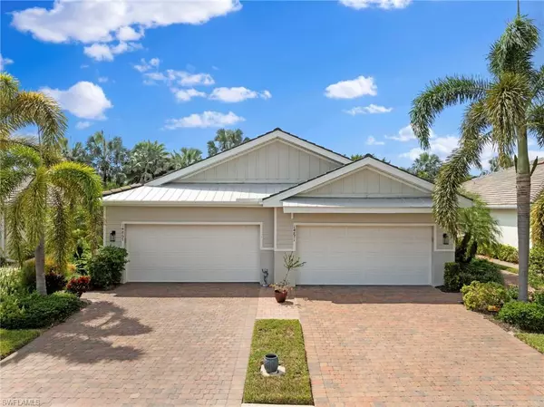 Naples, FL 34114,14867 Edgewater CIR