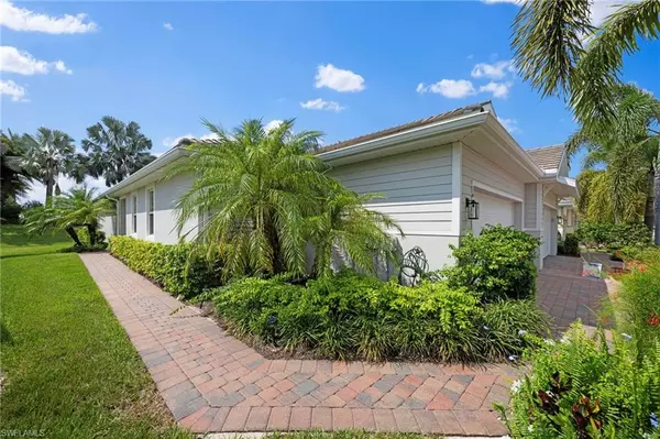 Naples, FL 34114,14867 Edgewater CIR