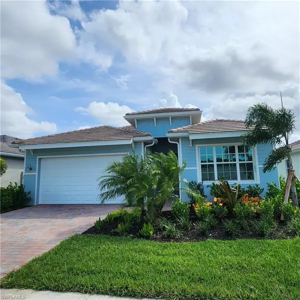 316 Grace Bay LN, Naples, FL 34114