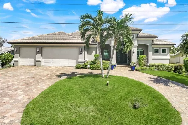 Cape Coral, FL 33904,5337 Cortez CT