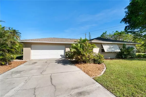 Fort Myers, FL 33908,15637 Omai CT