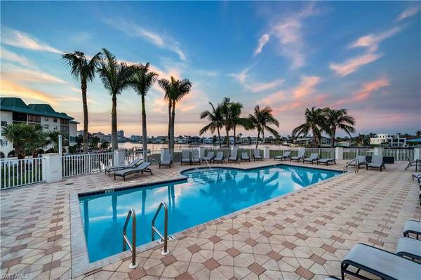 Naples, FL 34108,400 Flagship DR #403