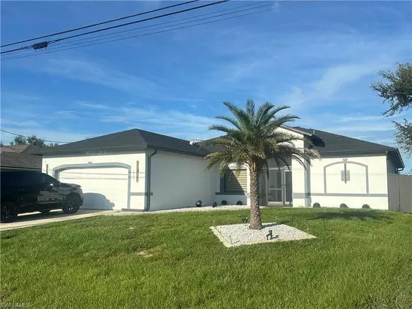 1002 NE 2nd AVE, Cape Coral, FL 33909