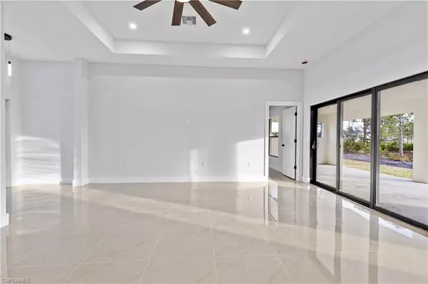 Lehigh Acres, FL 33972,452 Mercedes CT