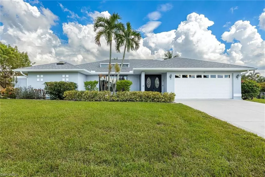 111 SE 23rd AVE, Cape Coral, FL 33990