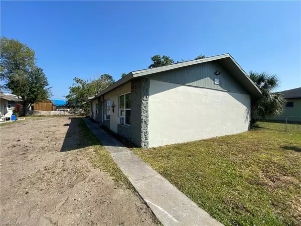 Fort Myers, FL 33916,3217 Jeffcott ST