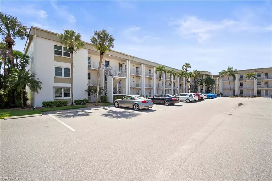 1624 Pine Valley DR #115, Fort Myers, FL 33907