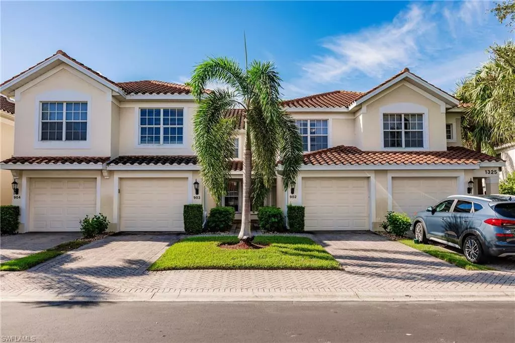 Naples, FL 34105,1325 Henley ST #902