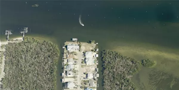 Fort Myers Beach, FL 33931,1 SUBMERGED