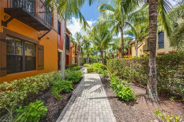 Naples, FL 34113,8979 Malibu ST #14