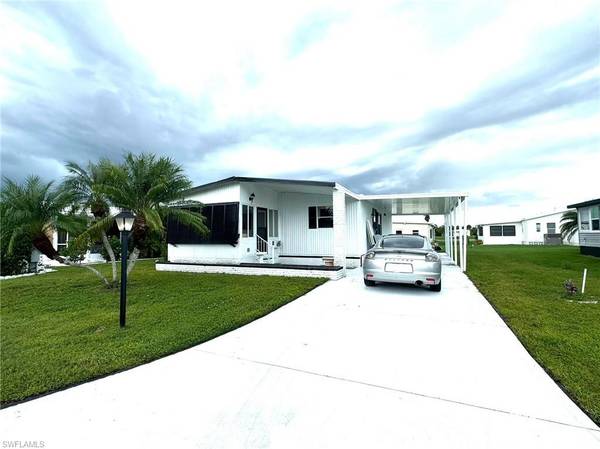 731 Blanca, North Port, FL 34287