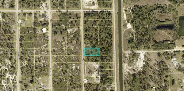 512 Fitch AVE, Lehigh Acres, FL 33972