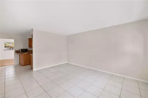 Naples, FL 34103,1235 Rordon AVE