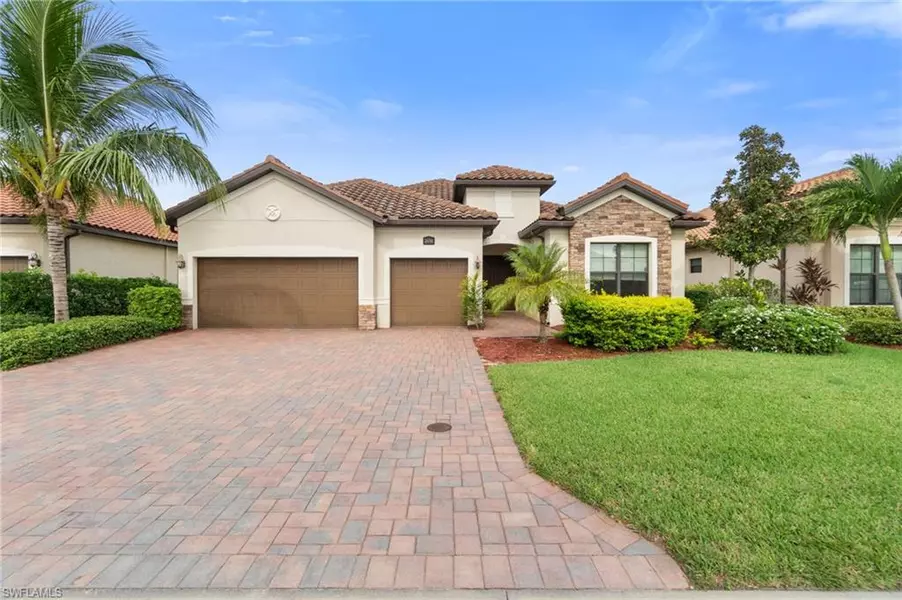 28086 Kerry CT, Bonita Springs, FL 34135