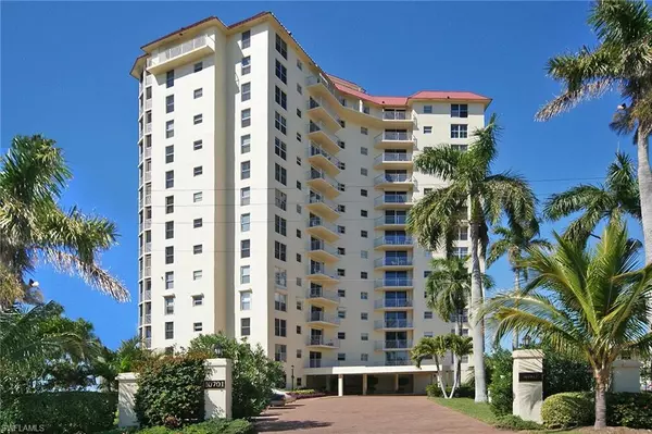 Naples, FL 34108,10701 Gulf Shore DR #1102