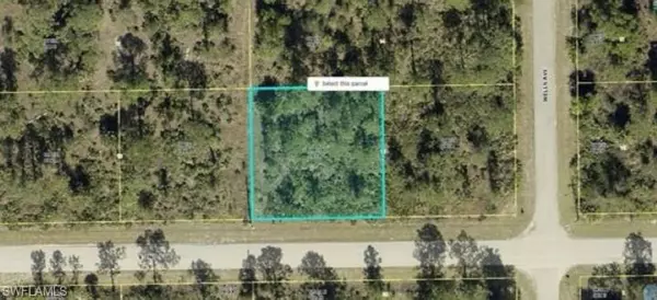 4105 E 2nd ST, Lehigh Acres, FL 33936