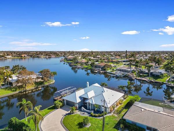 3501 SE 1st AVE, Cape Coral, FL 33904