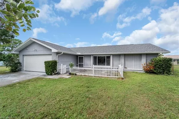 Lehigh Acres, FL 33936,287 Ground Dove CIR