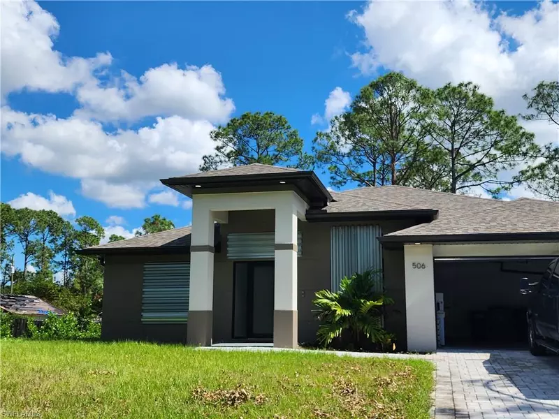 506 Maple AVE N, Lehigh Acres, FL 33972