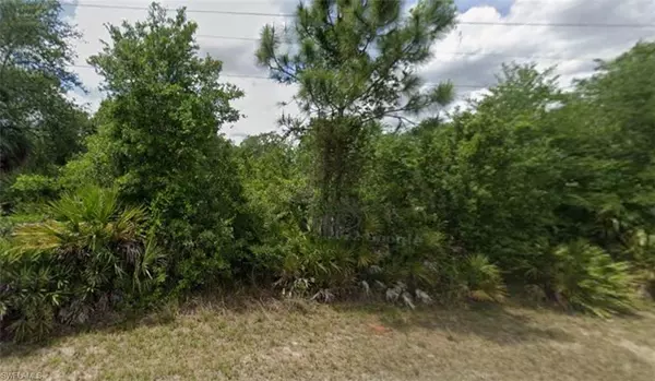 515 Wellington AVE, Lehigh Acres, FL 33972